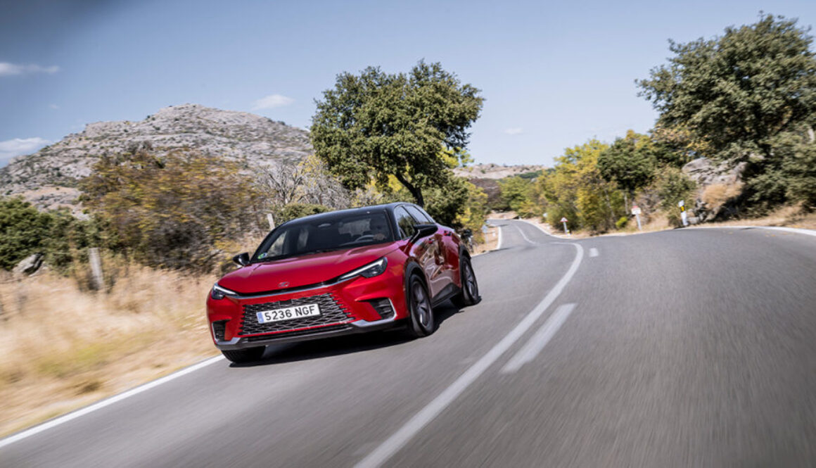 FutureDrive_poradznik_hev_hero_image