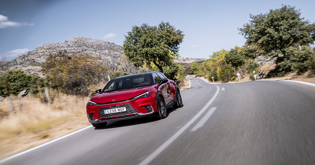 Samochody – HEV: Poradnik użytkowania samochodu hybrydowego (HEV)